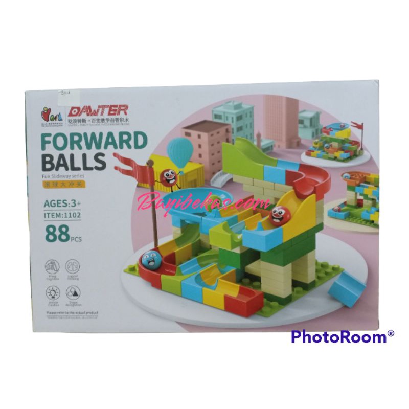 Mainan forward balls dawter