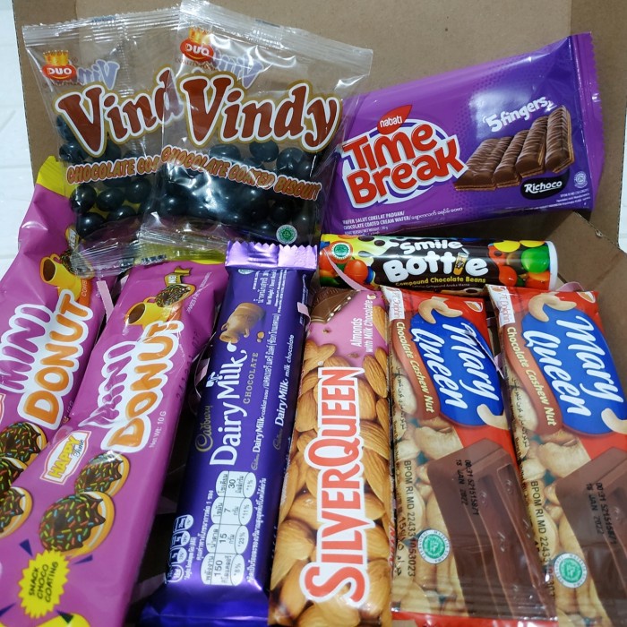 

✨READY✨ -paket hampers 10 coklat hadiah ulang tahun valentine- 1.1.23