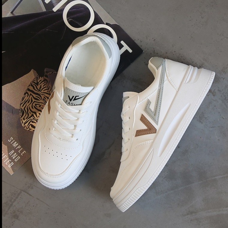 KENZHI STORE Sepatu Sneaker Putih Wanita Sepatu Kasual Outdoor Original Import