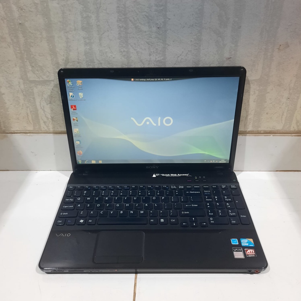 Laptop Sony Vaio VPCEB15FG Core i3 Ram 4/320Gb READYJKT BERGARANSI