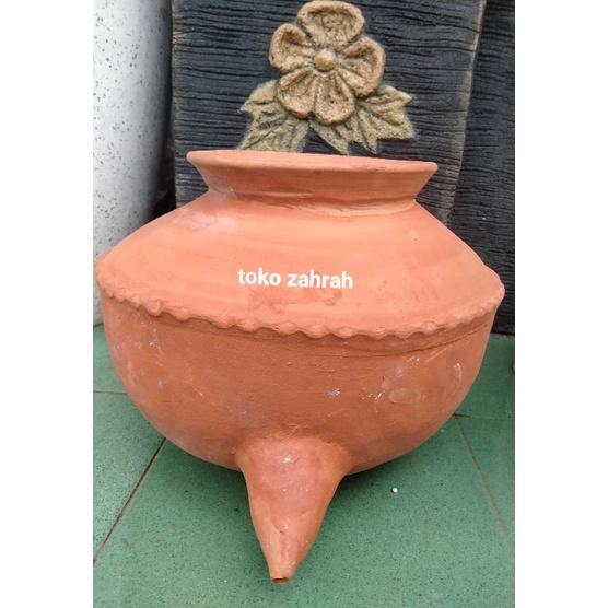 Padasan air wudhu/ Gentong Padasan air jadul /Padasan air tanah liat/