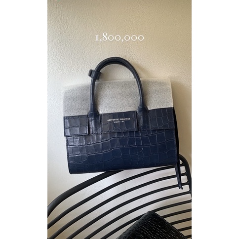 aesthetic pleasure mini navy croco isolation new