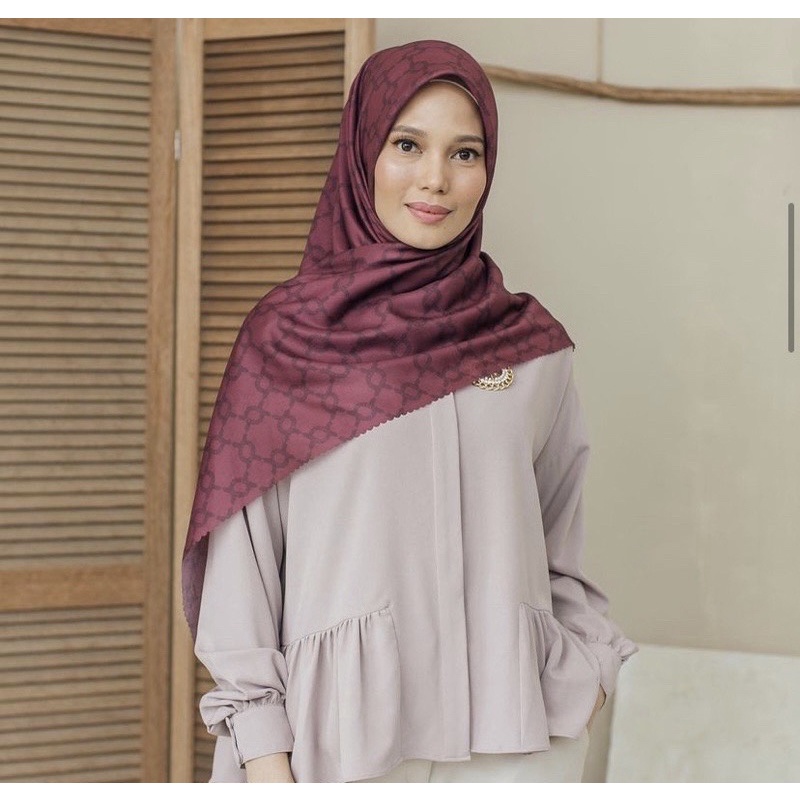 Amara Scarf by Wearing Klamby - Mulberry