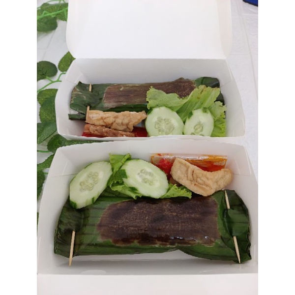 

Nasi Bakar Ayam Suwir Kemangi