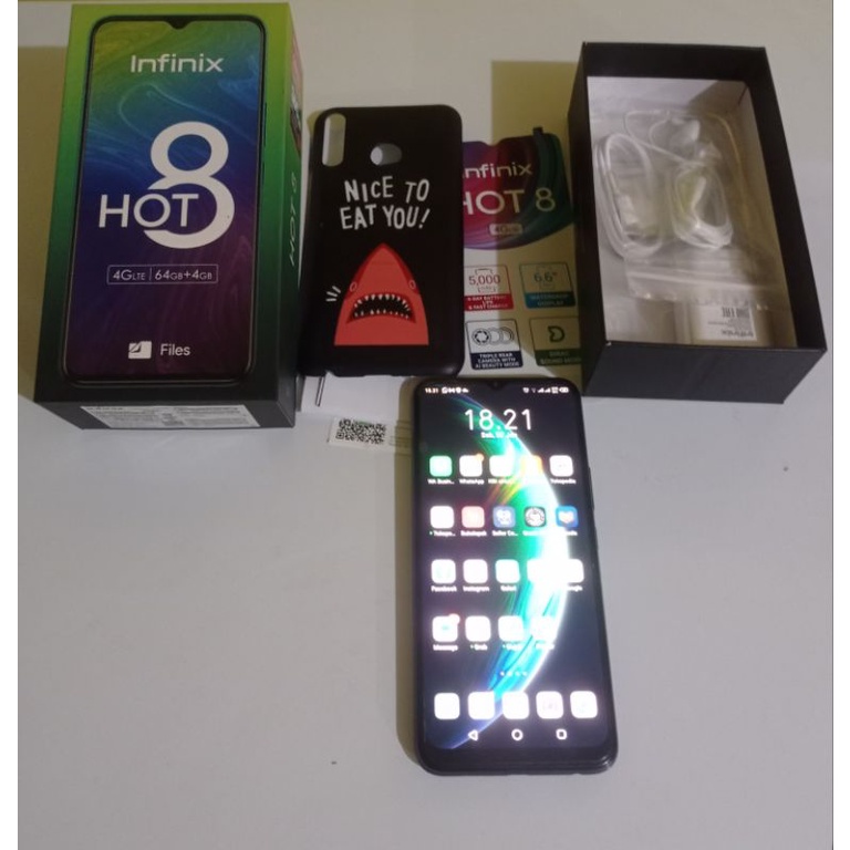 Smartphone Handphone HP Infinix Hot 8 X650C RAM 4GB Memory 64GB Lengkap Fullset Banyak Bonusnya
