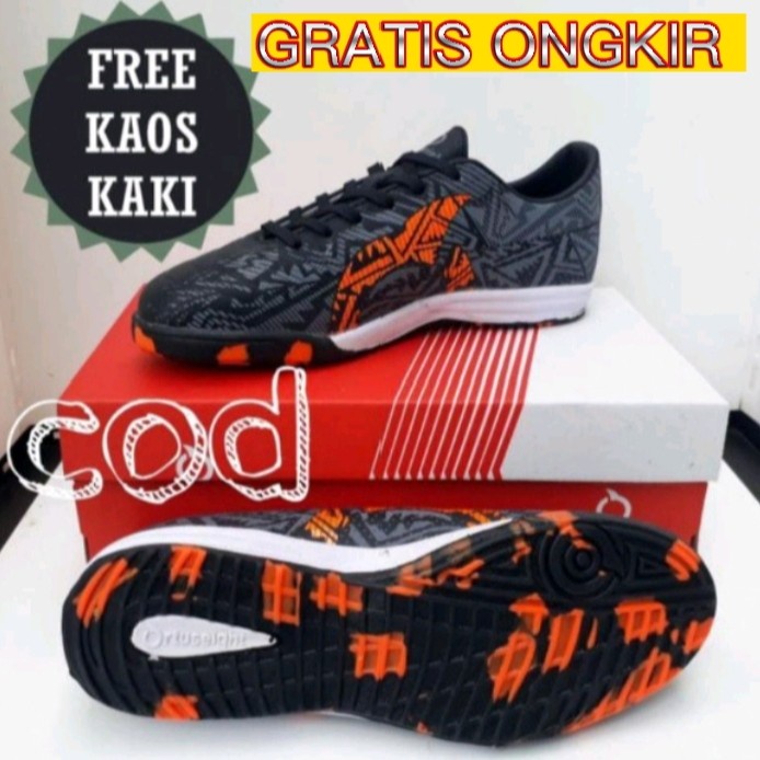 SEPATU FUTSAL ORTUSEIGHT VOLT FG SEPATU FUTSAL ORTUS VOLT FG
