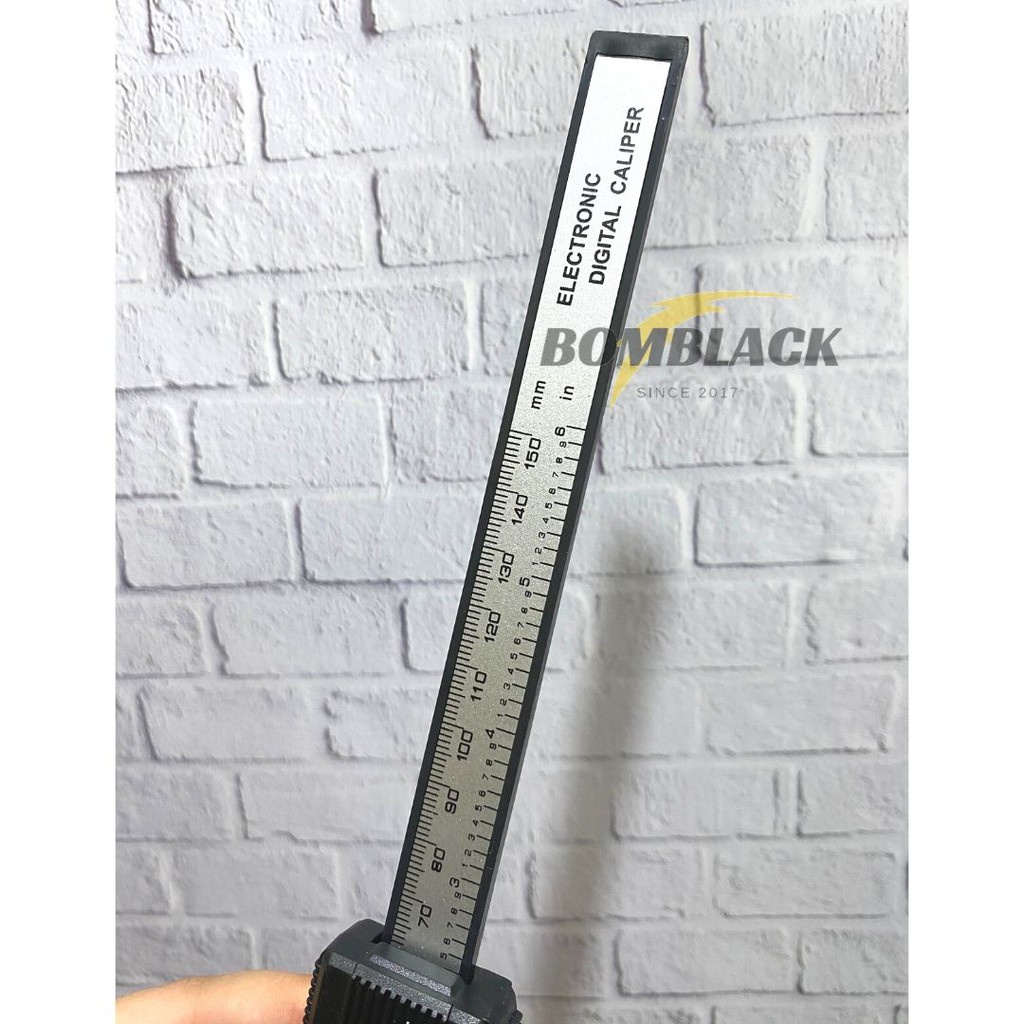 Sigmat Skekmat Jangka Sorong Digital Vernier Caliper LCD 150mm Carbon