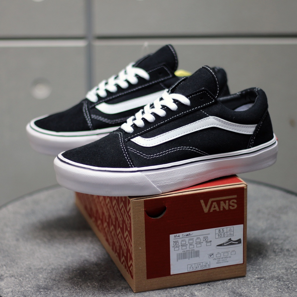 Jual SEPATU VANS OLD SKOOL CLASSIC BLACK WHITE SNEAKERS PRIA WANITA ...