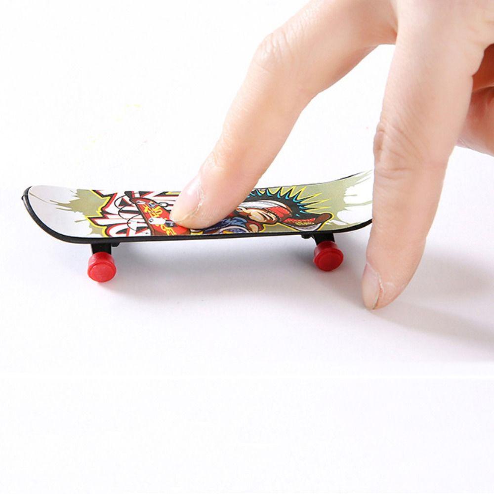 NEEDWAY Finger Skateboard Inovatif Kolektor Jari Plastik Skuter Gag Mainan Tabletop Mainan Ujung Jari Olahraga Fingerboard Mainan Baru Papan Jari Mini