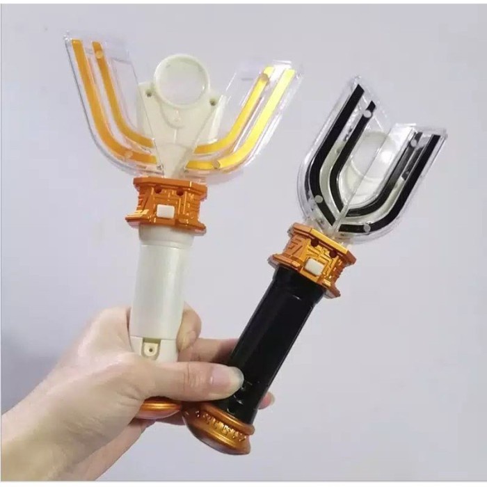 Met Mainan Ultraman Tiga Dx Spark Lens Ada Efek Suara