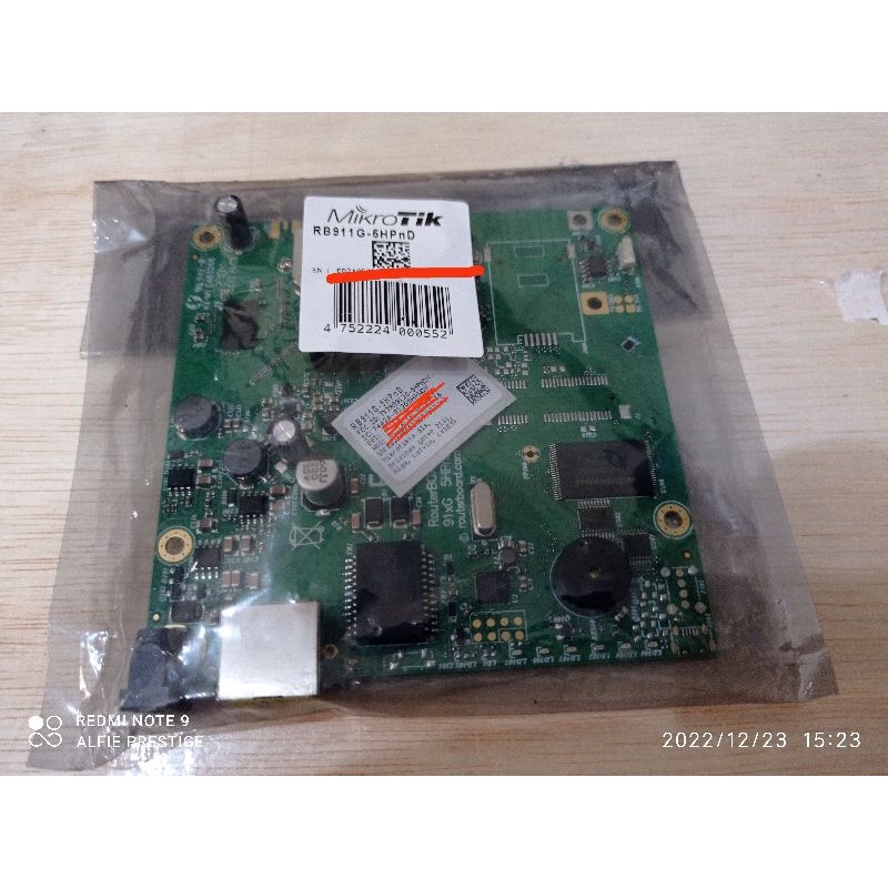 Wireless Outdoor Mikrotik RB911G-5HpnD