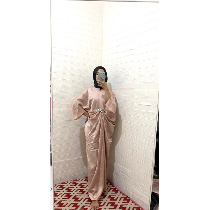 kaftan cavali//roberto cavali//bahan saten//kaftan kondangan//dress murah arrayyan fashion