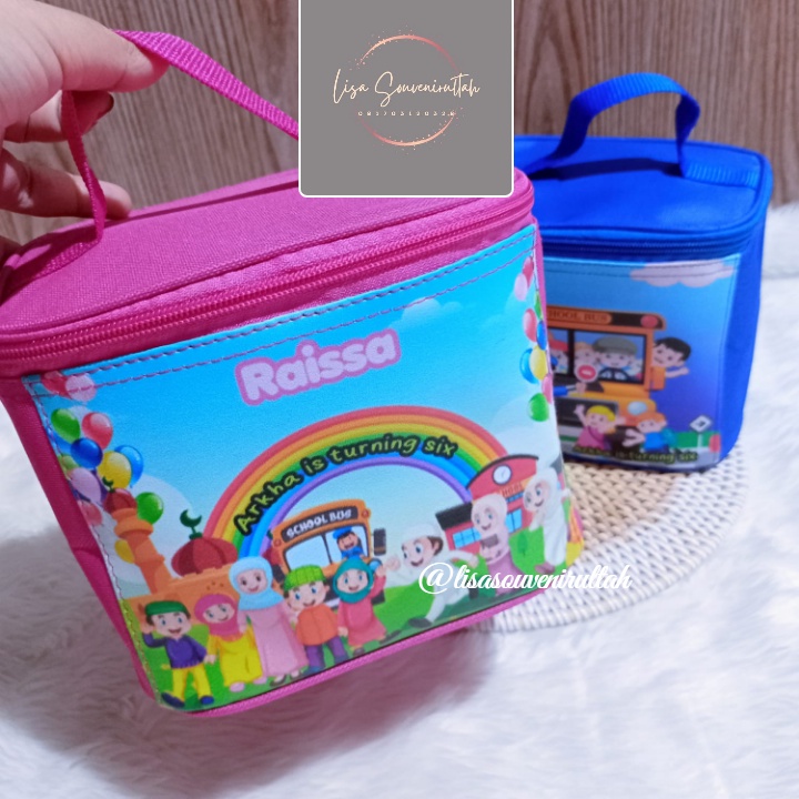 

TAS BEKAL KUBUS CUSTOM DESIGN SOUVENIR ULTAH GOODIEBAG MERCHANDISE MURAH