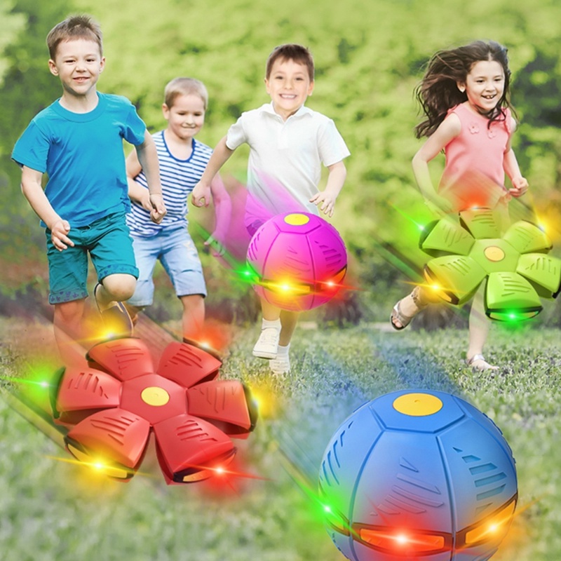 Flying Saucer Ball Magic Deformation UFO Flying Toys Sucker Sticky Ball Dengan Lampu LED Dekompresi Anak Mainan Menyenangkan Luar Ruangan Untuk Anak Laki-Laki Perempuan