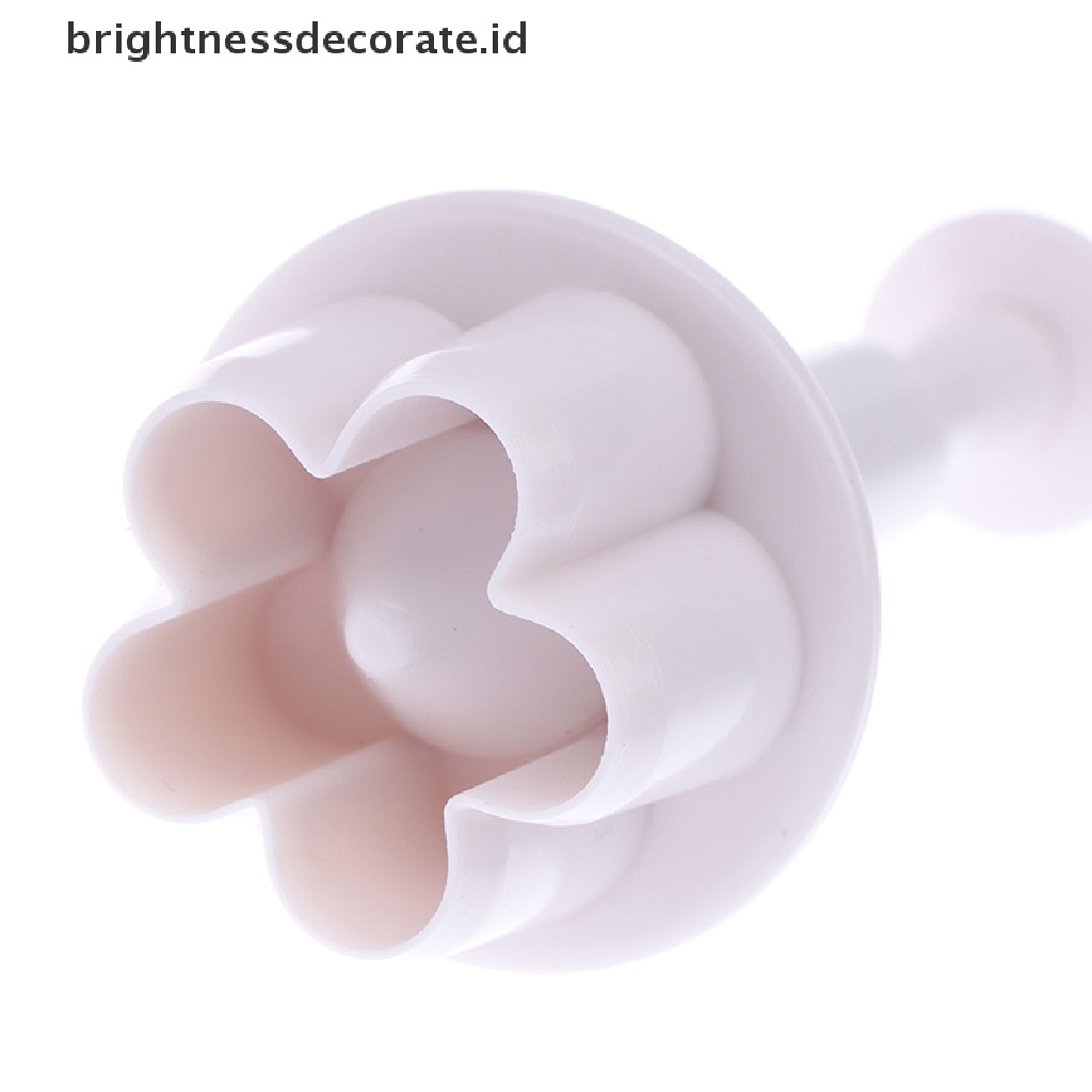 [Birth] 4pcs Plum Flower Fondant Cake Cutter Plunger Cetakan Kue Kering Decorag Candy Mould [ID]