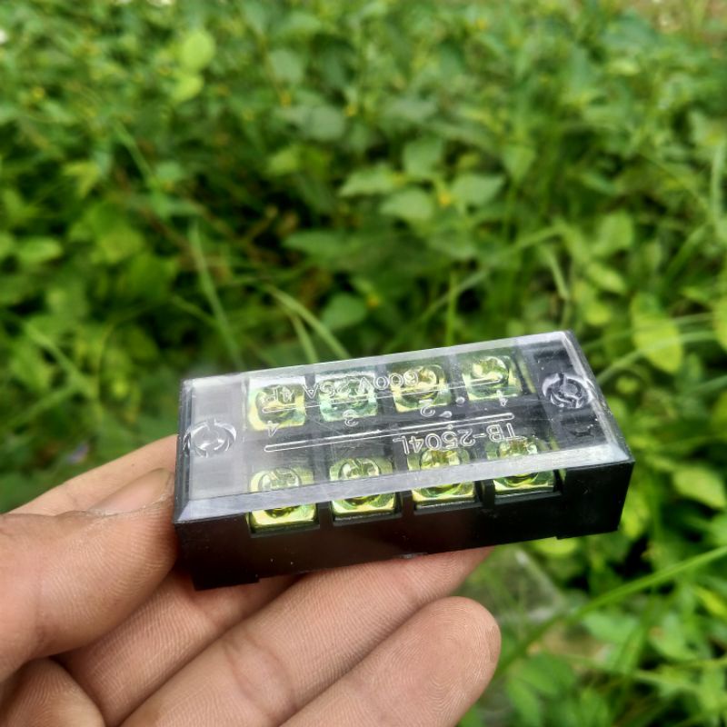 Terminal block 25A 4P