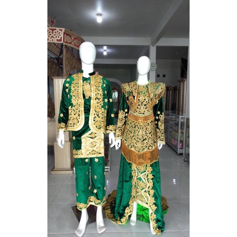 Baju pengantin Minang