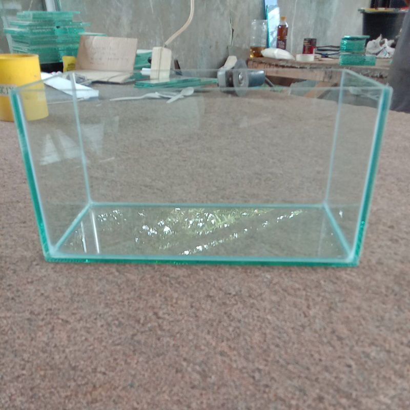 Aquarium kaca soliter cupang guppy ukuran 30x10x15