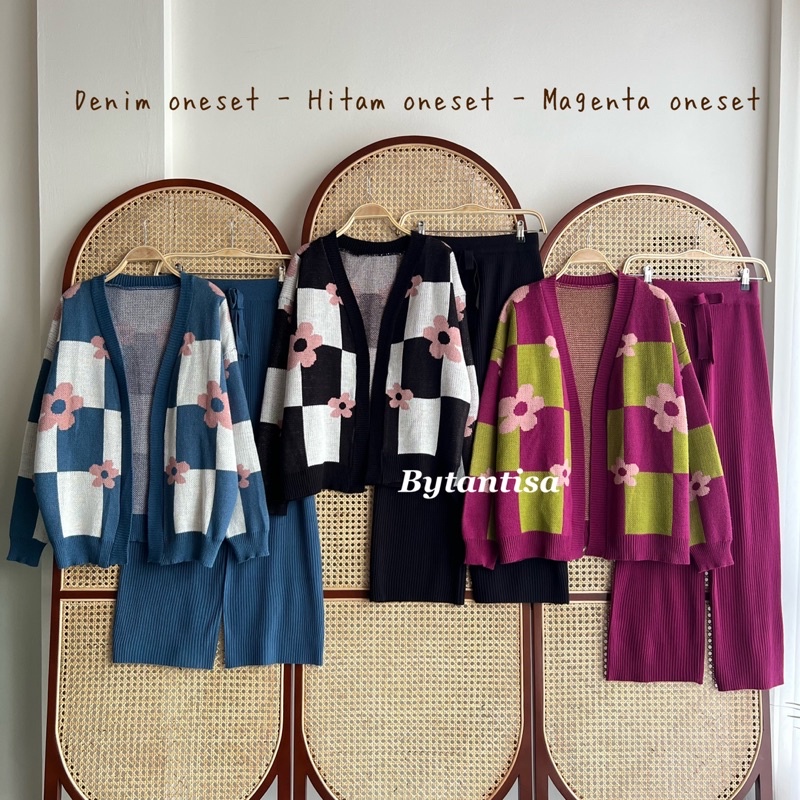 ONESET SETELAN RAJUT CARDIGAN MOTIF BUNGA AERO