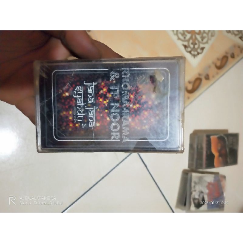 kaset pita Rhoma irama kondisi segel
