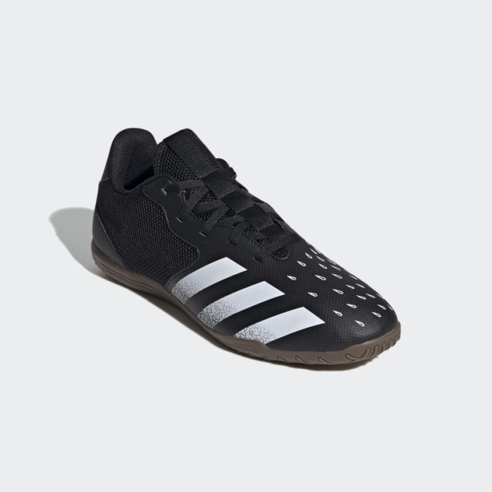 ADIDAS PREDATOR FREAK .4 IN SALA FY1042