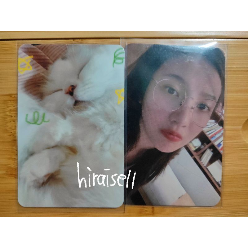 RED VELVET RV REDVELVET SEULGI LALA KUCING JOY KIHNO DAY2 DAY 2 KACAMATA SPECS ARTBOOK ART BOOK PHOT