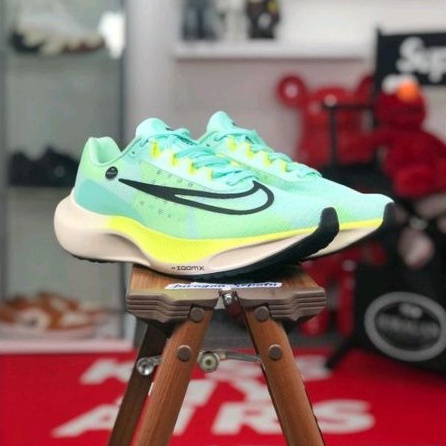 Nike Zoom Fly 5 &quot;Mint Foam/Ghost Green&quot;