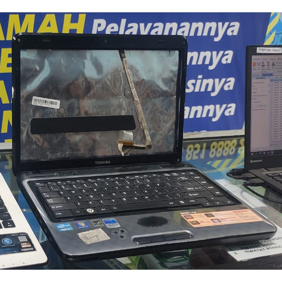 Casing Case Kesing Toshiba L745