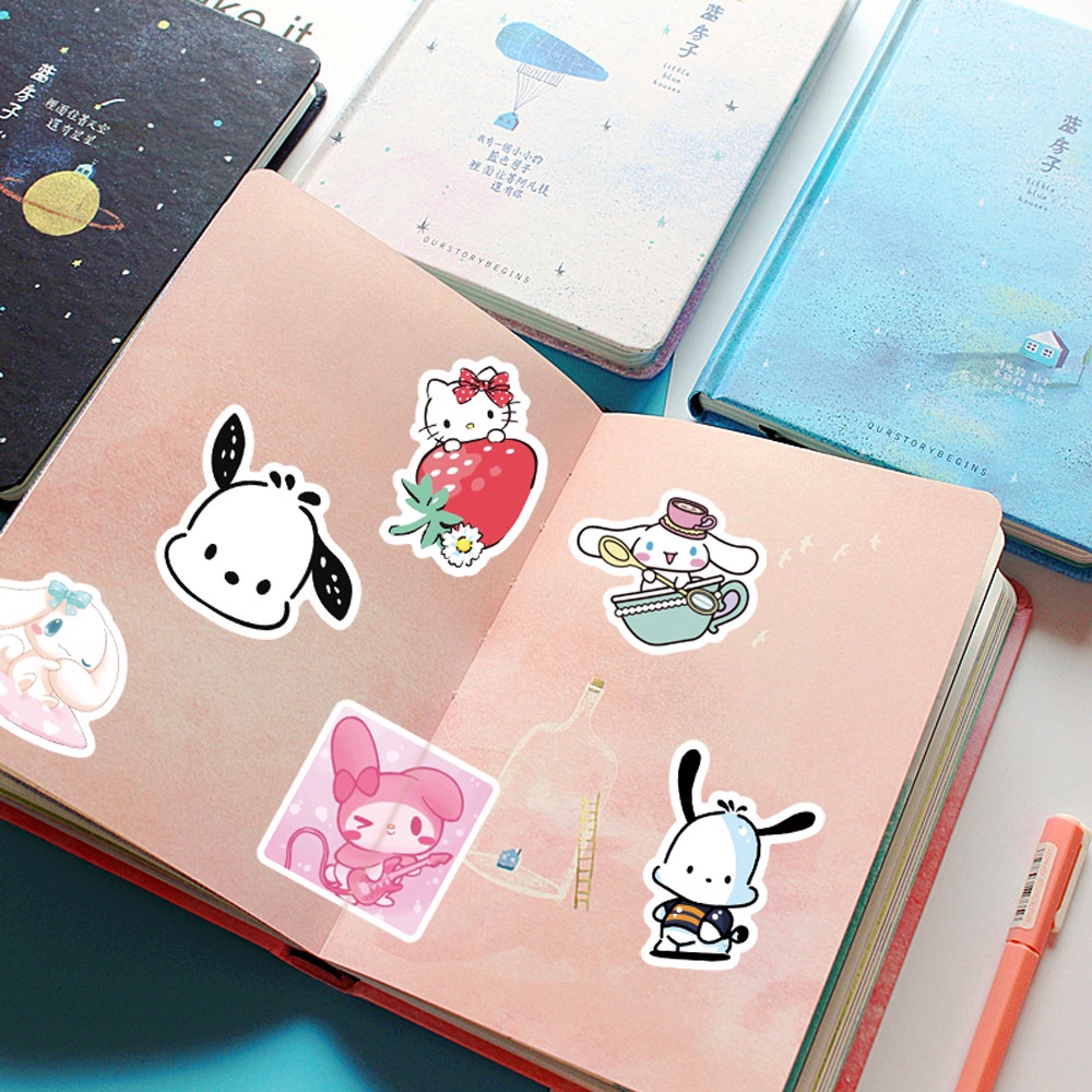 50pcs / set Stiker Motif Kartun Sanrio / Cinnamon / Anjing Kulomi Anti Air Untuk Dekorasi Notebook / Gelas Air