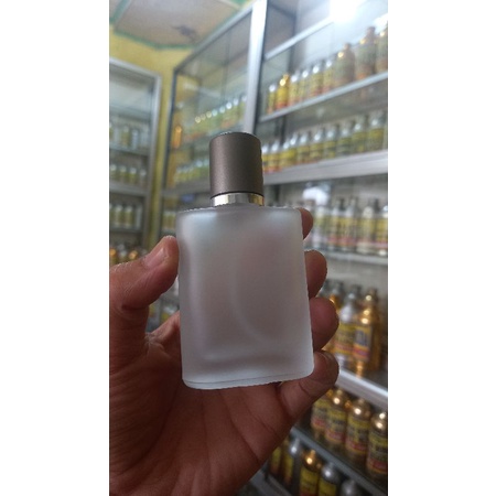 PARFUM REFILL 30 ML SPRAY BOTOL ADG   (aroma bisa rekues sesuai selera)