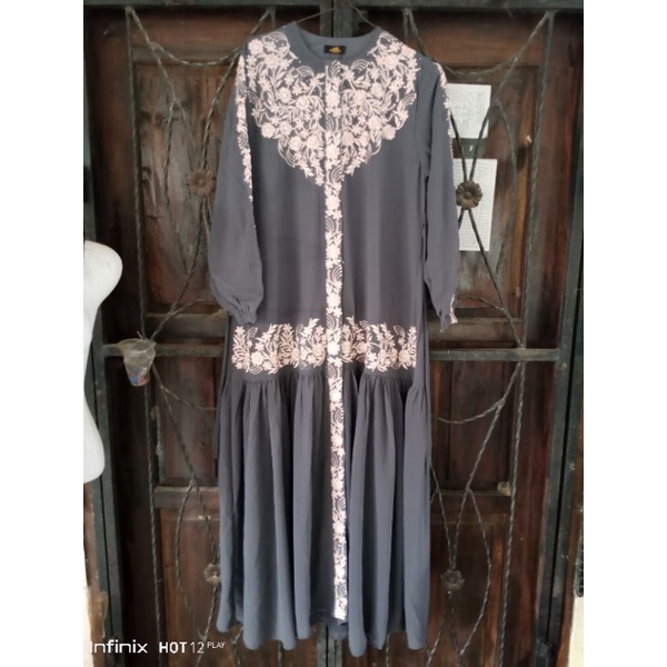 gamis nadira bordir