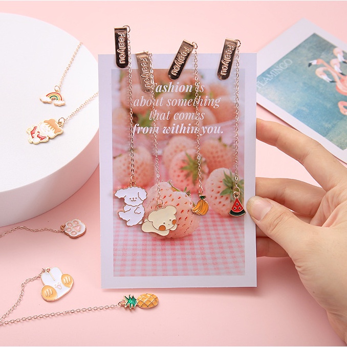 ⭐️𝐈𝐇𝐒 𝟔𝟎𝟗 𝐋𝐚𝐦𝐩𝐮𝐧𝐠⭐️Pembatas Buku Karakter Korean Ins Cartoon Metal Pendant Bookmark