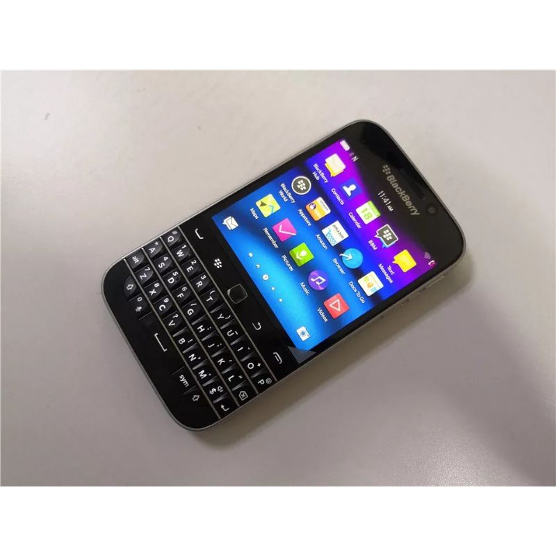 blackberry BB Q20 Classic FULLSET ORIGINAL KOLEKTOR ITEM GRESS NEW IMEI AMAN ALL OPERATOR