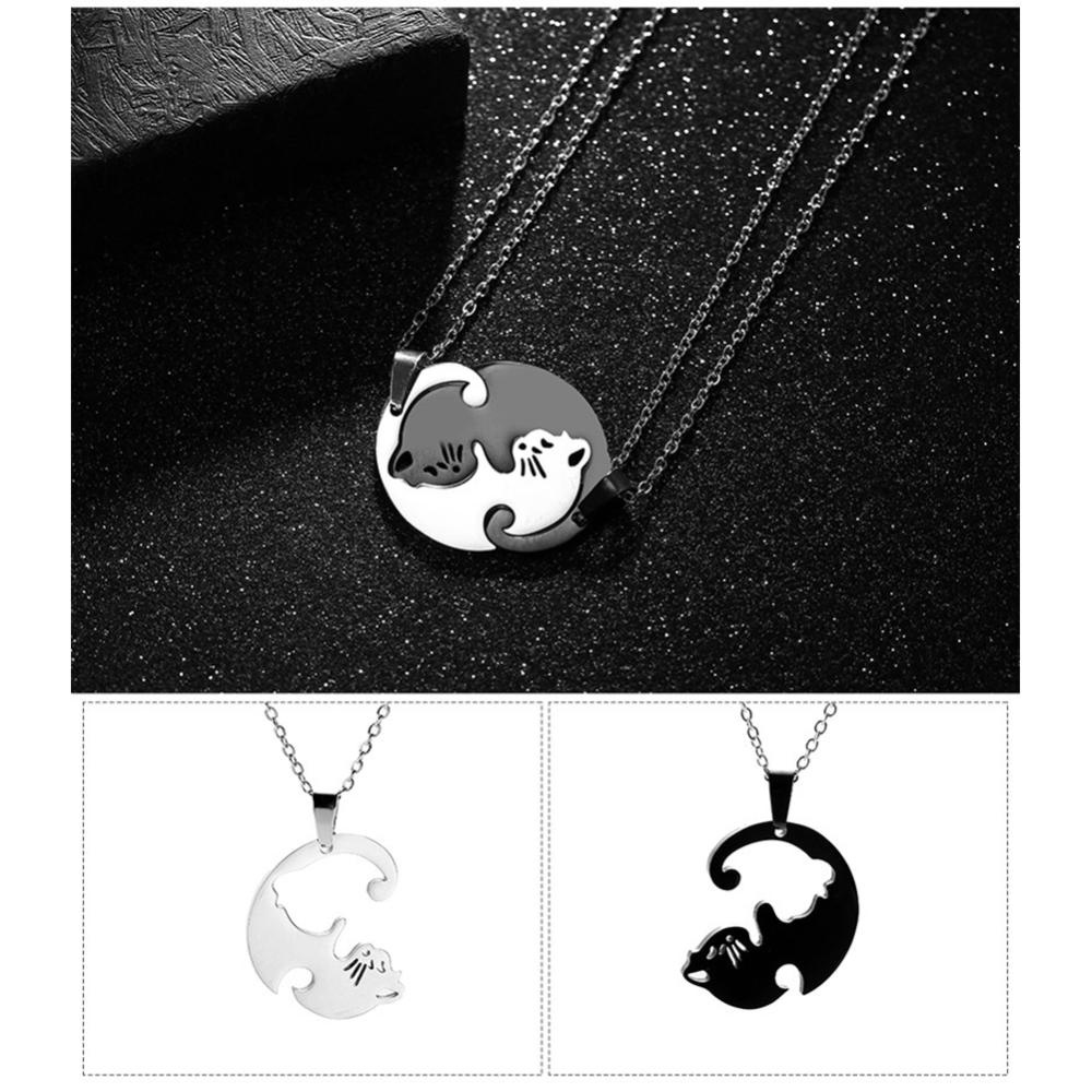 Timekey Kalung Pasangan Baja Titanium Anti Karat Hitam Putih Kucing Pelukan Splicing Liontin Pasangan Kalung Perhiasan Hadiah I1N5