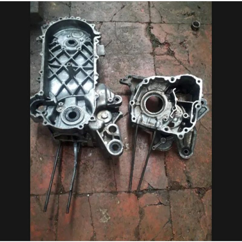 CRANKCASE KRENGKES BLOK MESIN TENGAH KALTER KANAN KIRI VARIO TECHNO 110 KARBU VARIO LAMA