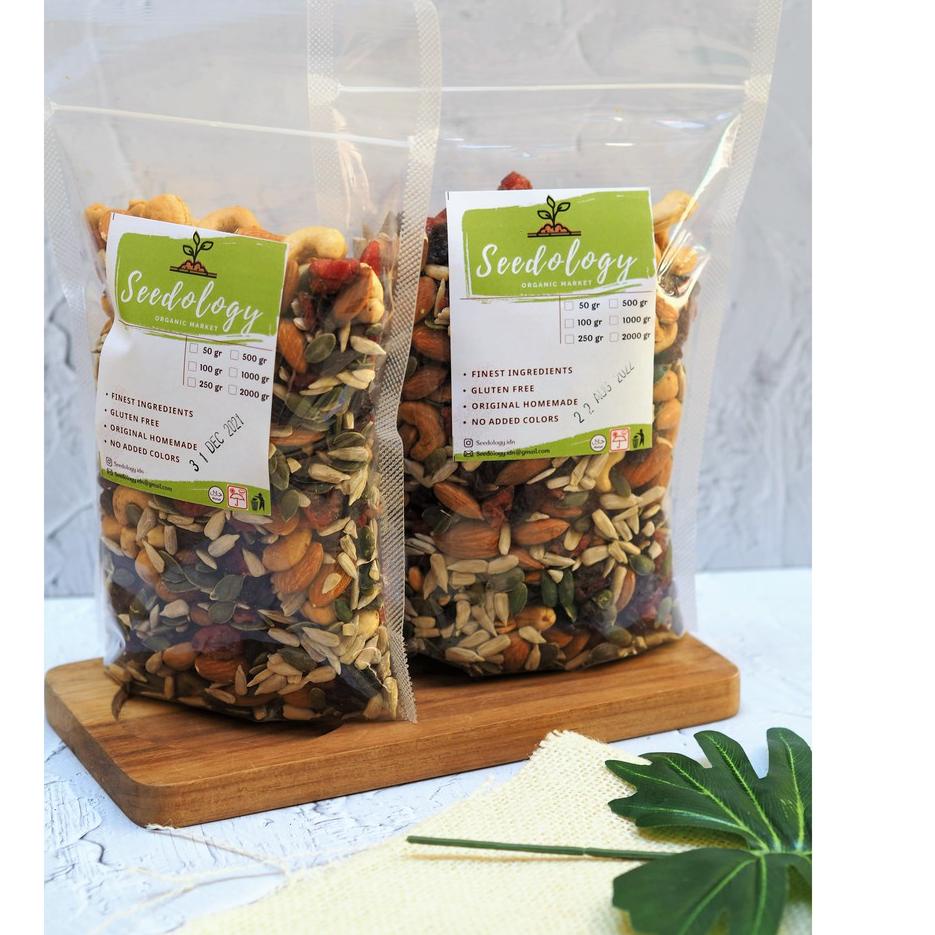 

Terbaru | [HJ6] | Mixed Fruit & Nut 500gr