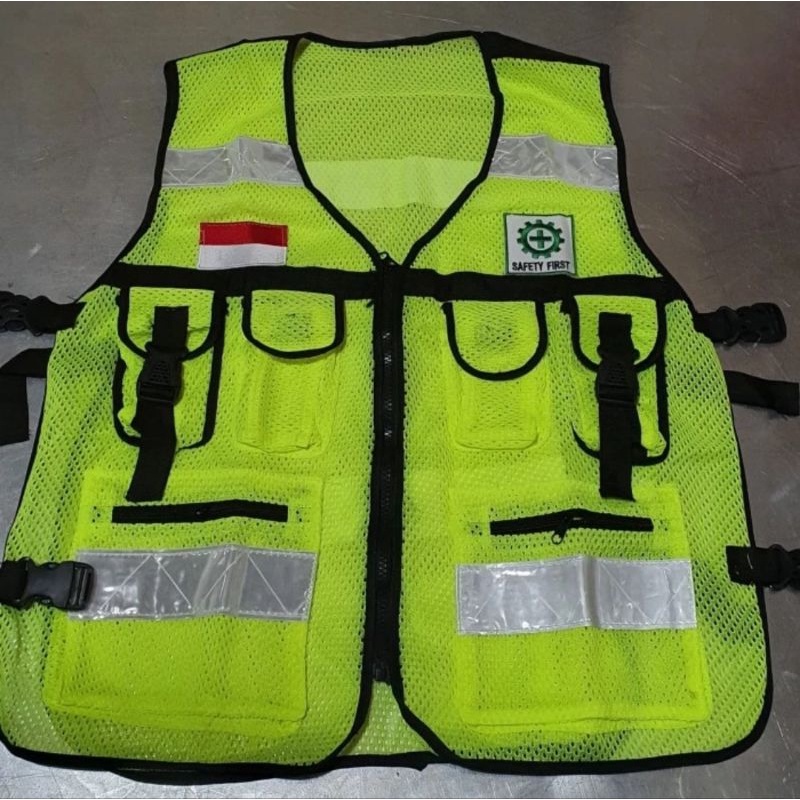 ROMPI PROYEK BENDERA RI DAN LOGO K3 ROMPI SAFETY PROYEK BENDERA INDONESIA DAN LOGO K3 K 3