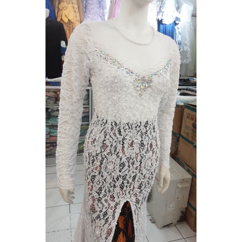 Kebaya Akad Putih Ekor Pengantun Full Payet Jepang