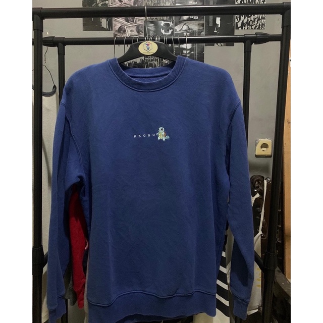 Crewneck Graphic tee pria dan wanita
