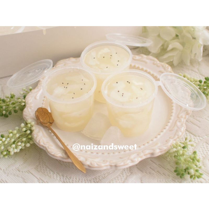 

pudding puding jelly kelapa muda asli hampers