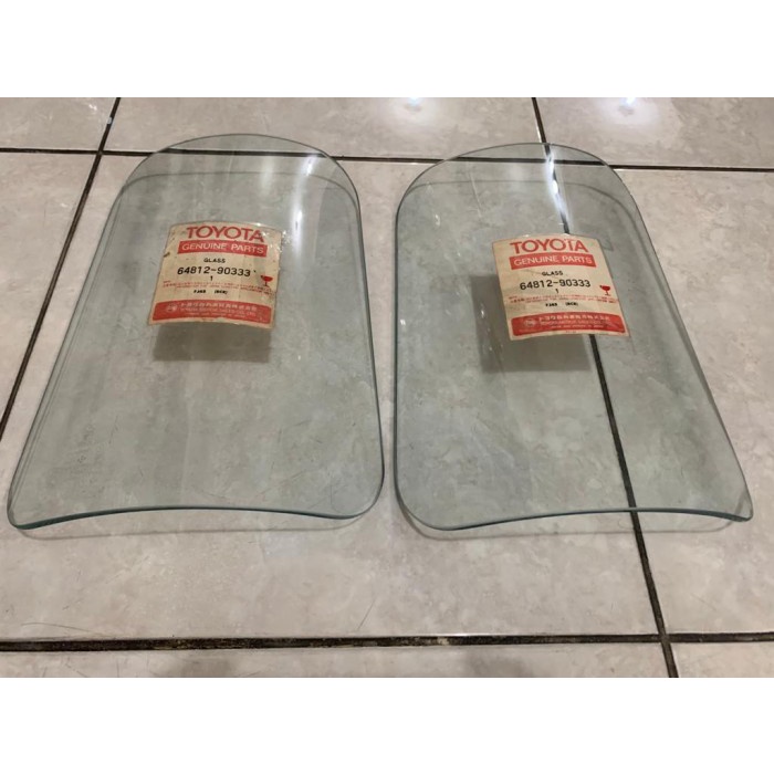 Kaca Genting Toyota Hardtop FJ45 Ori NOS