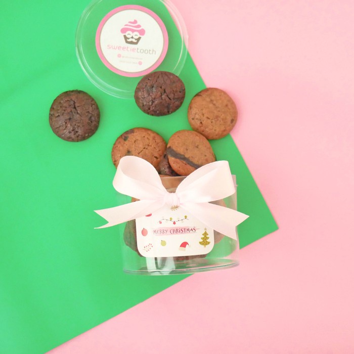 

Terlaris ✨ - Hampers Natal Cookies in the Jar - Soft Baked Cookies - Classic 2.1.23