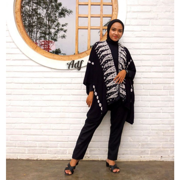 OUTFIT BATIK KONDANGAN KARDIGAN CAP HALUS