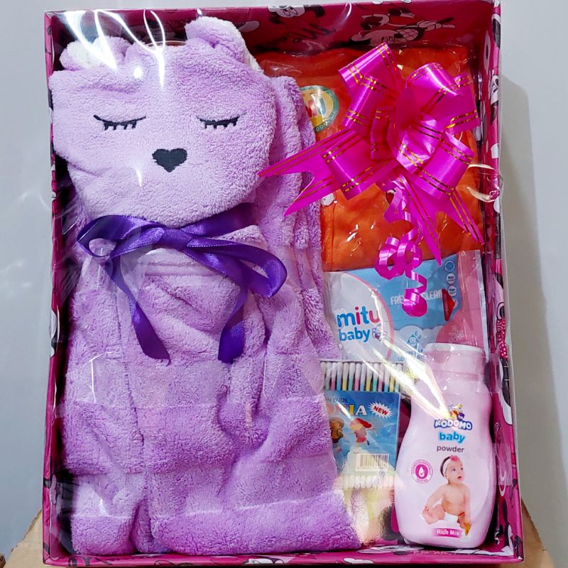 Hampers Kado bayi baru lahir set perlengkapan Mandi Bayi Handuk Karakter dan Baju bayi Tisu Bedak