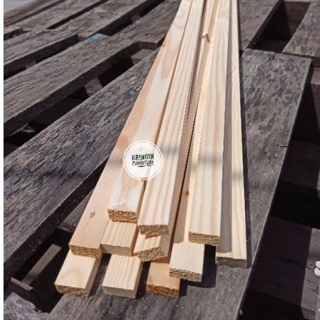 kayu lis jati belanda / kayu reng jati belanda / kayu jati belanda 3x1,5x120