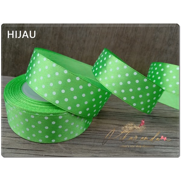 

PSM-817 : Pita Saten Polkadot 2,5cm Seri Lebaran (per rol)