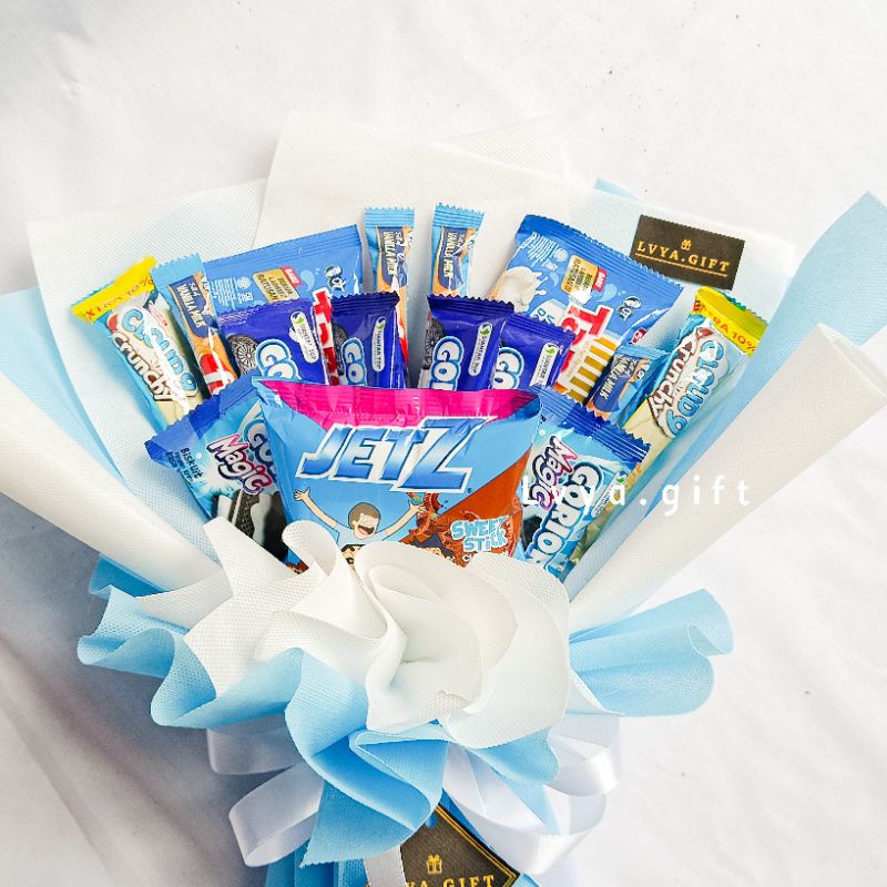 (SNACK 0055) Buket snack serba biru | Buket snack wisuda | Buket snack ulang tahun | Buket anniversary | Buket hari guru | Buket hari ibu | hadiah wisuda | kado ulang tahun