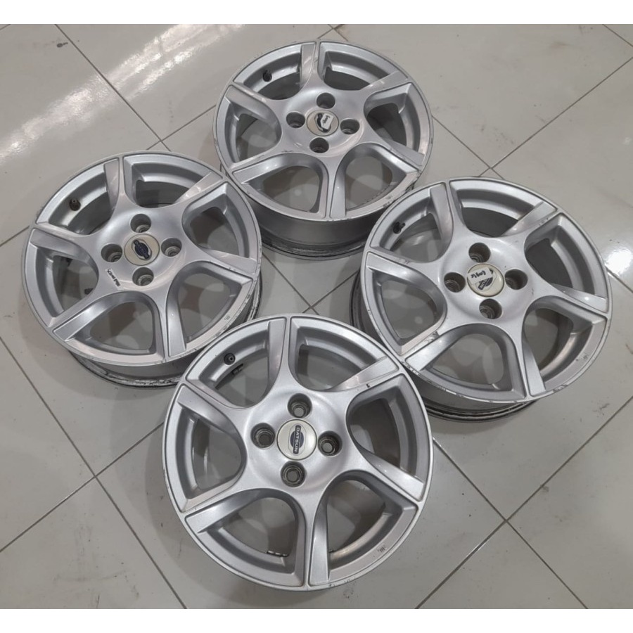 Velg Mobil Bekas Oem Ori STD DATSUN GO Ring 15 Hole 4X100 SILVER Murah - Pelek Seken