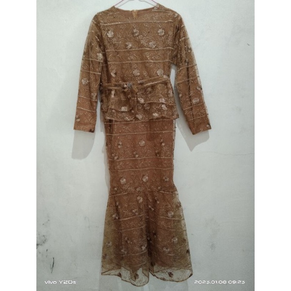 dress brokat duyung