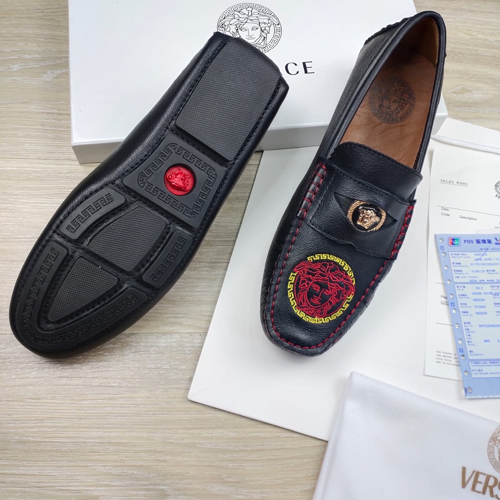 SEPATU PRIA LOAFERS IMPORT VERSACY